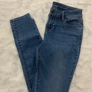 Old Navy Light washed denim jeans